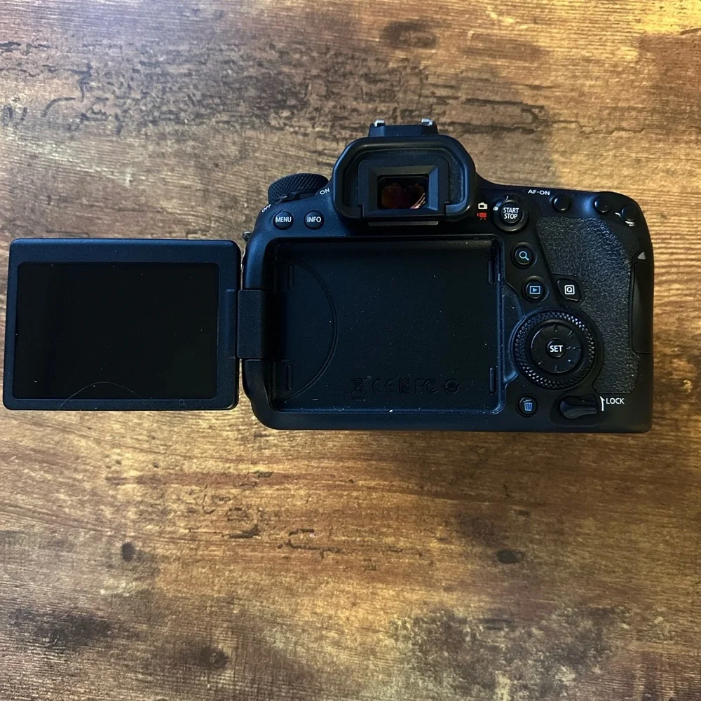 Canon 6D Mark ii